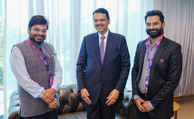 UV Creations to Build World's Largest Cinema Screen