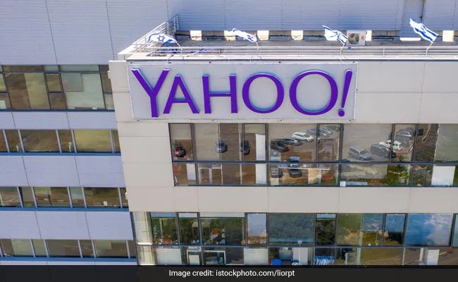 Yahoo To Layoff More Than 20% Of Staff: Report