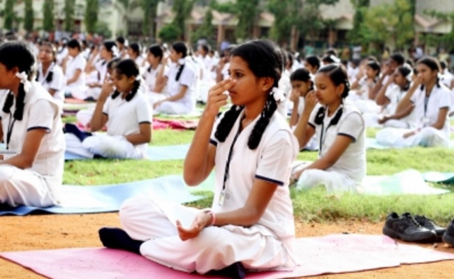 Daily five-minute yoga, meditation in T'gana schools