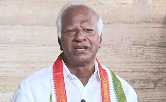 Afraid of by-poll, Revanth asked Kadiyam not to resign?