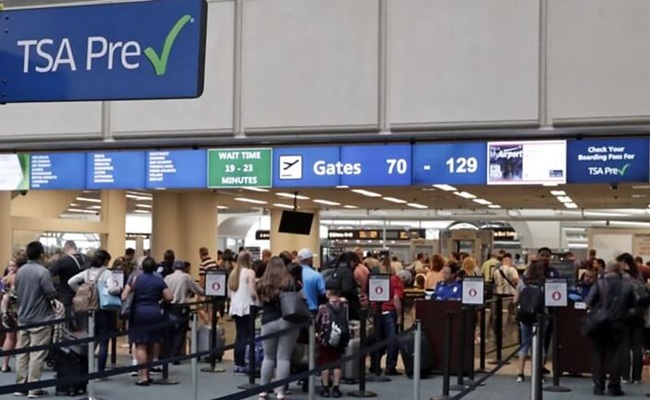 US lawmakers warn airport security may fuel immigrant fears