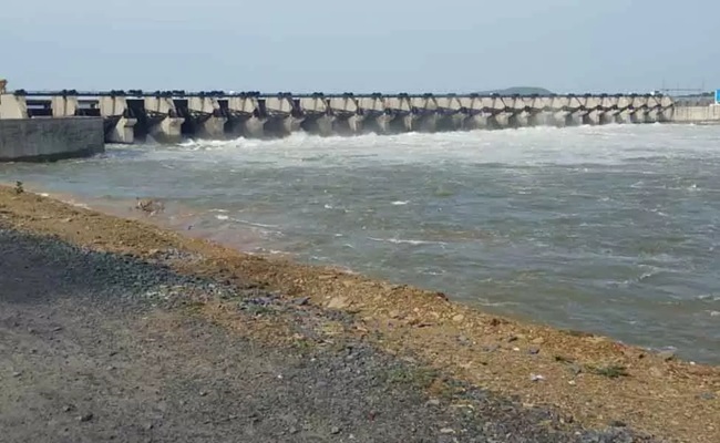 Contractor cares a damn for rules in Amaravati works