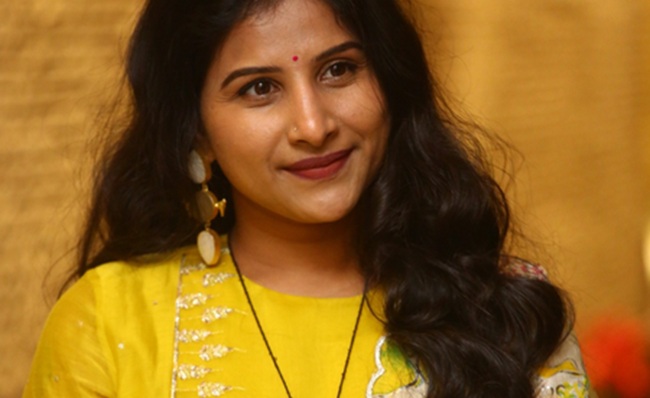 Mangli lodges extortion complaint against lawyer