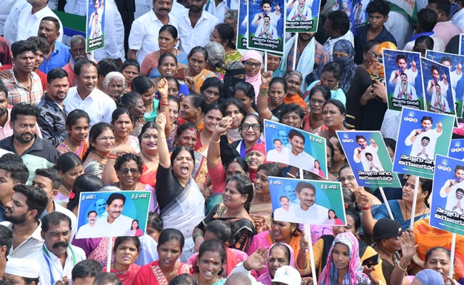 One-crore signatures campaign a resounding success in AP