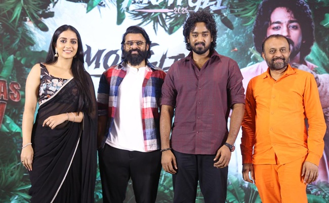 Every Hero & Fans Supported Mowgli: Roshan