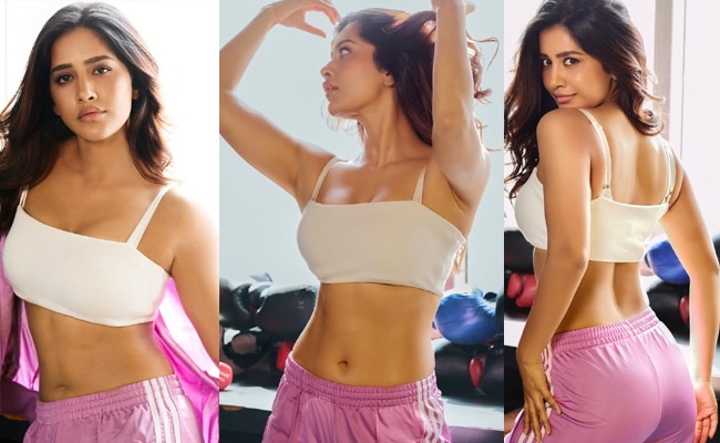 HOT: Nabha Natesh Poses Like 'Nabhi' Natesh