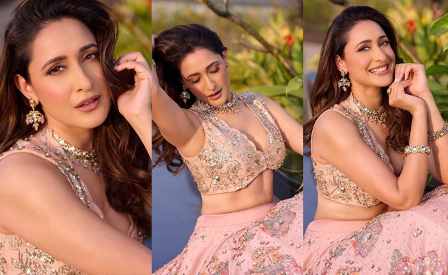 HOT: Tall Lady Radiates Glam In Pink