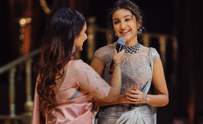 Sitara Steals the Show at PMJ Jewels' Grand Exhibition