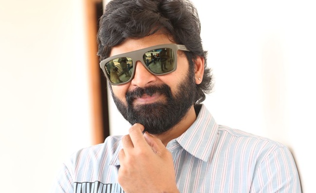 Veeri Veeri Sequence, Fun Blaster In VV: Sree Vishnu