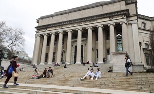 Indian students win praise in US Senate hearing