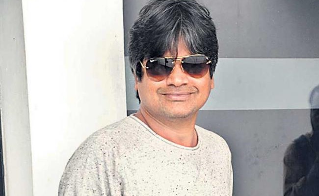 Harish Shankar Reprimands Eenadu, But Not Bandla!