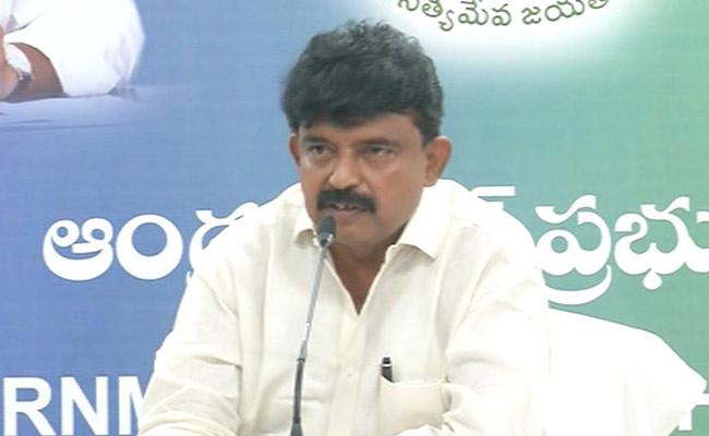 Nani seeks probe into Naidu's 'links' with Yes Bank