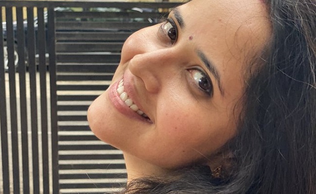 Pic: Anasuya's Typical Housewife Look