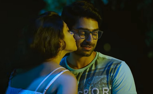 Choosi Choodangaane Review: Boring Love Drama