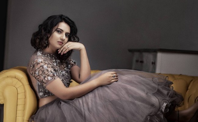 Pics: Balakrishna's Heroine As Temptress