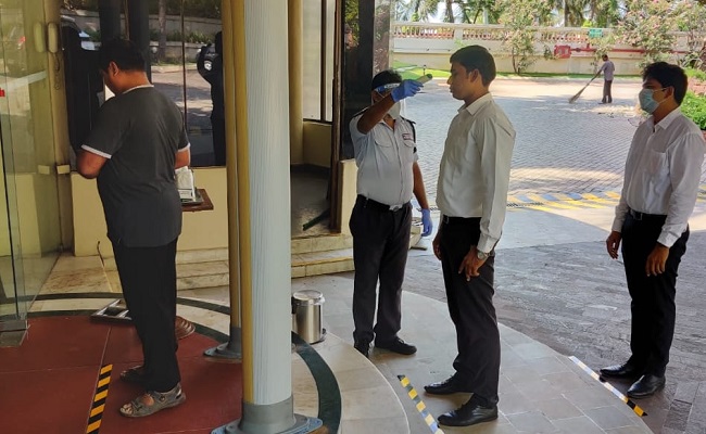 People freely move around in Andhra sans masks in Unlock 1.0