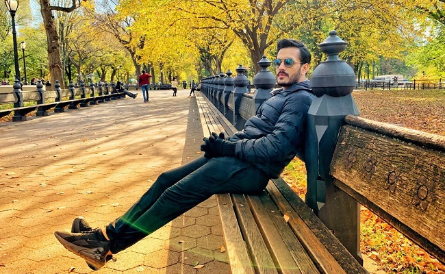 Pic Talk: Akhil Akkineni Enjoying The Nature