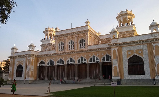 Hyd's Chowmahalla Palace's clock tower collapses