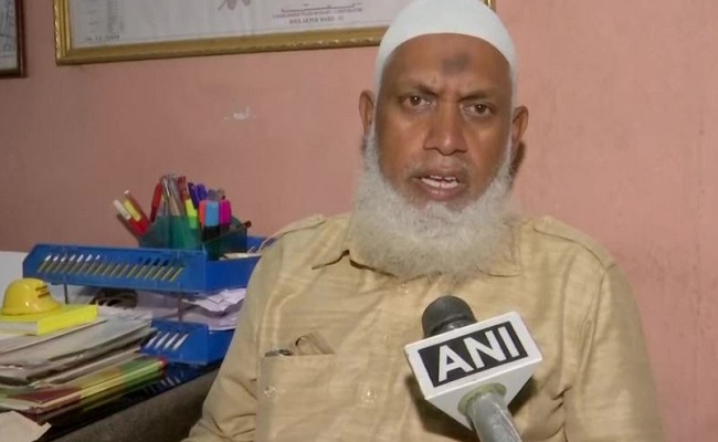 This Hyderabadi finally passes Class 10 after 33 years