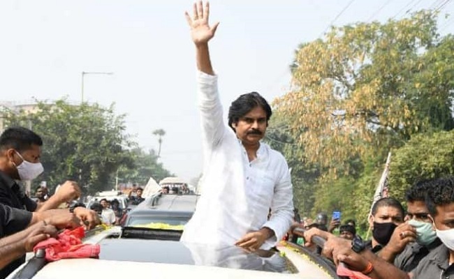 Public Talk: TDP's Caste Fight Between Pawan And Kodali Nani