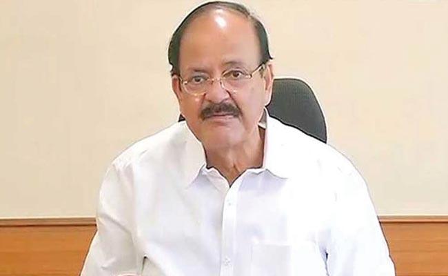 Naidu goes into huddle after unprecedented RS ruckus