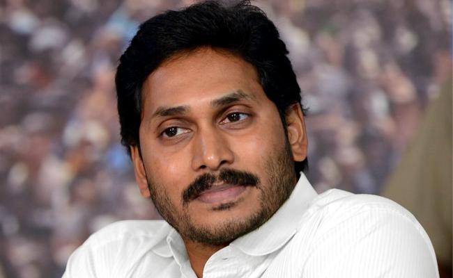 Telugu Advocates In Delhi Stand By Jagan