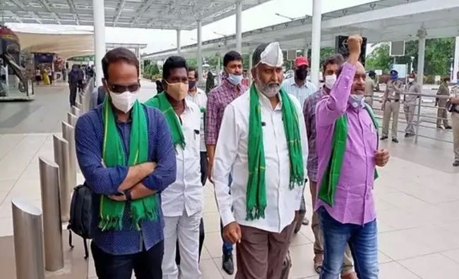 Who Sponsored Amaravati Farmers' Delhi Trip?