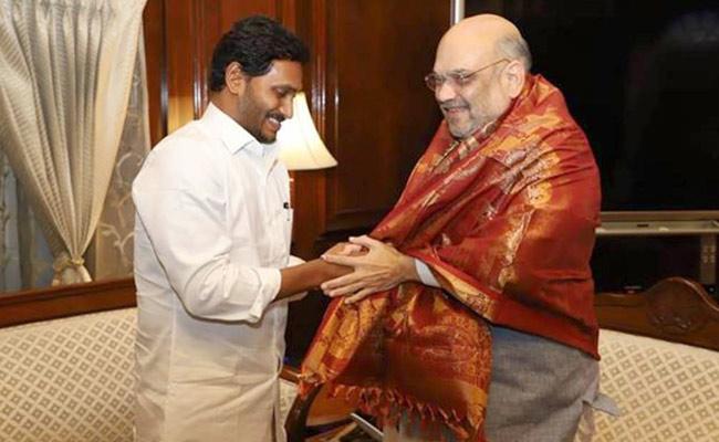 Jagan asks Shah to begin process of shifting High Court