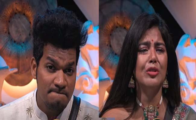 Bigg Boss 4: Clueless Contestants Messing Up Every Task