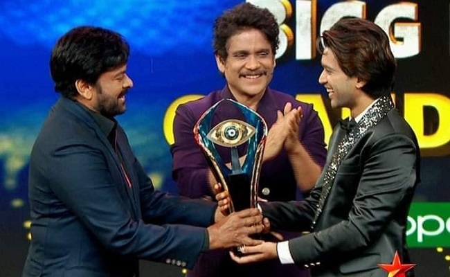 Crowd Favourite Abhijeet Wins The Bigg Boss 4 Title