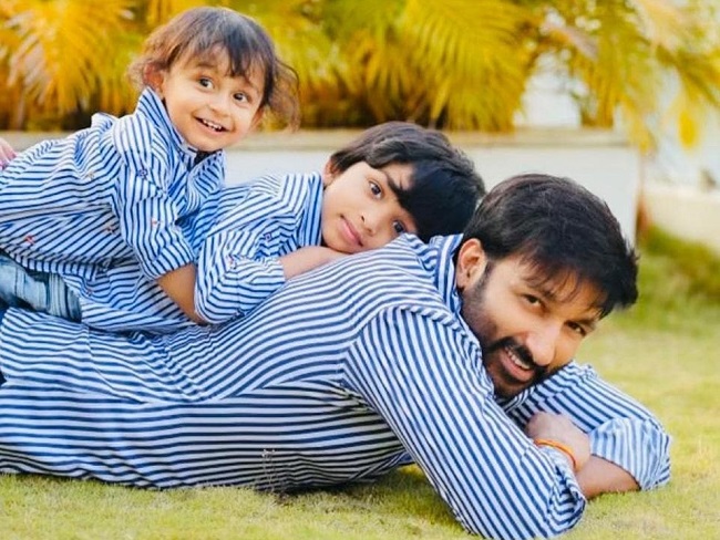 Pic Talk: Gopichand Fun Time With Kids