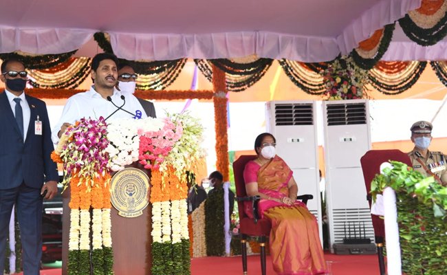 Jagan vows to lay foundation for new capitals!