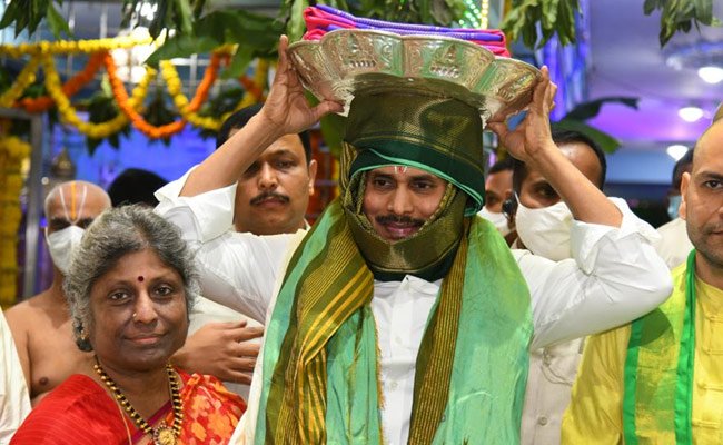 Jagan Silences Critics With His Tirumala Visit