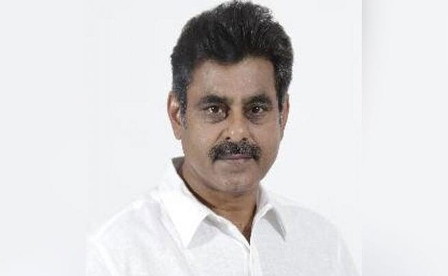 Ex-MP Vishweshwar Reddy Looking At BJP?