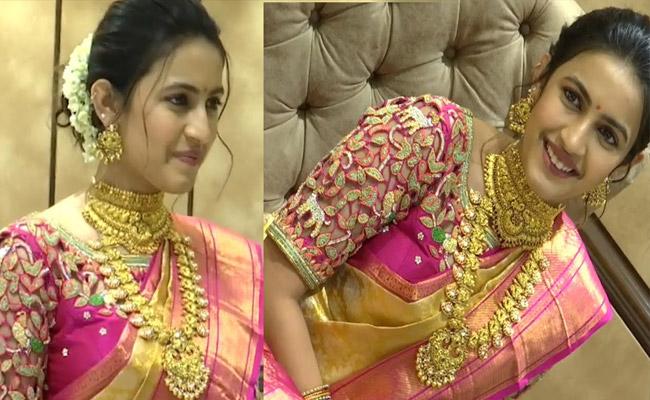 Niharika Turns Bride Even Before Wedding