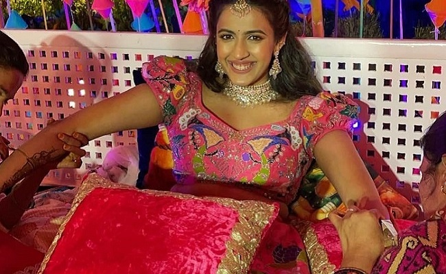 Mehendi pics of Niharika Konidela