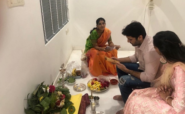 Pic Talk: Nithiin And Shalini Perform Ganesh Pooja