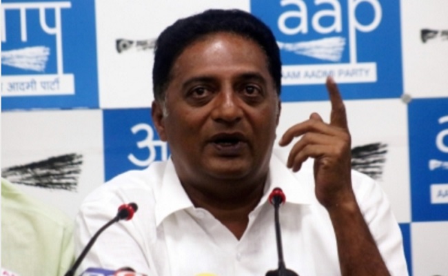 Actor-politican Prakash Raj backs TRS in GHMC polls