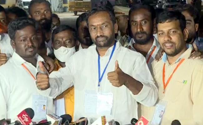Shock for TRS as BJP wrests Dubbak in Telangana