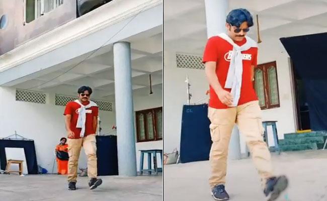 Pawan Kalyan Visits RGV's Office?