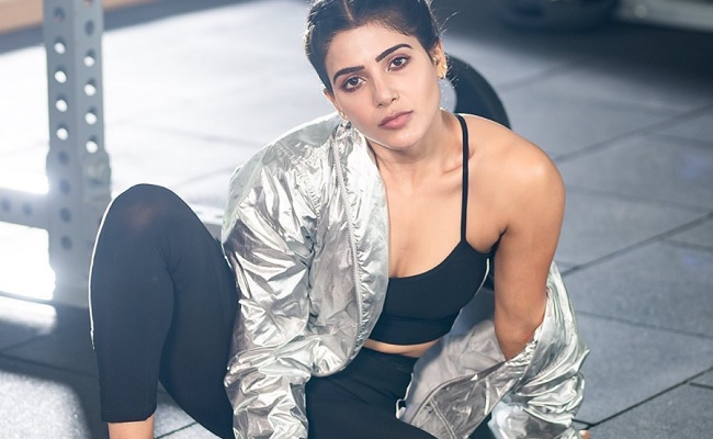 Pic Talk: Sam Looks Sensuous In Gym Wear
