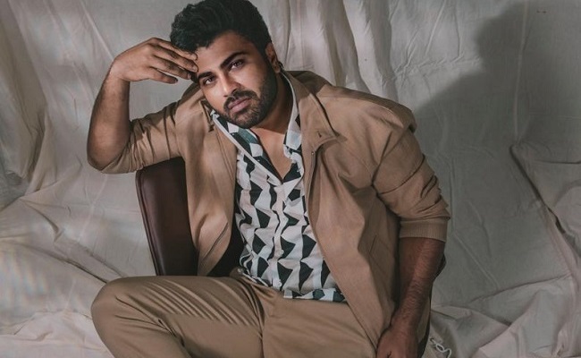 Pic Talk: Sharwanand's Ultra Stylish Look