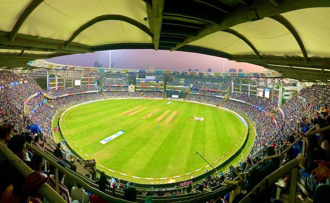 IPL 2021: SRH Winning the Trophy for the 2nd Time