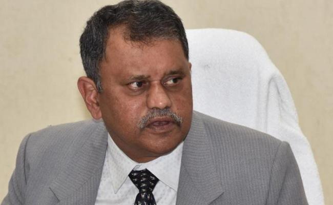 Nimmagadda Says No Time To Hold MPTC, ZPTC Polls