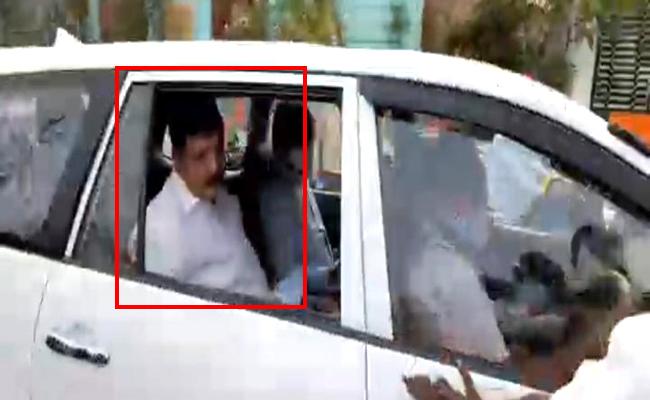 Video: TDP Leader Dhulipalla Narendra Arrested