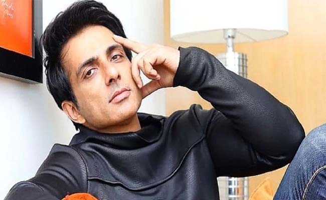 Buzz: Sonu Sood's Remuneration Is Rs 7 Cr?