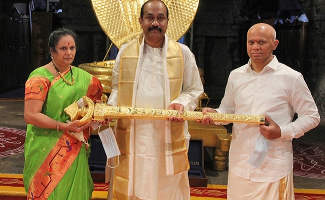 Hyd bizman donates Rs 1 cr gold sword to Tirupati deity