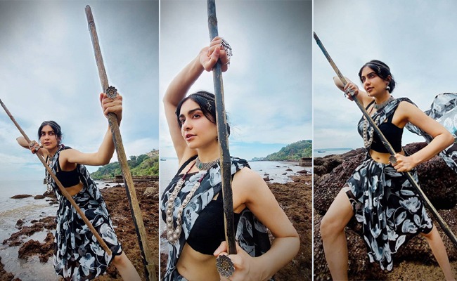 Pics: Adah Sharma's Innovative Photo Shoot