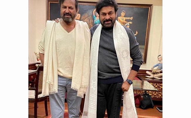 Chiranjeevi and Mohan Babu's Quick Trip Together