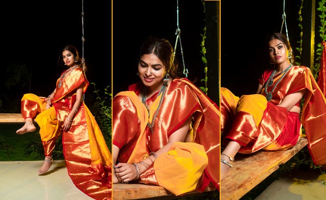 Happening Divi Oozing Glamour and Elegance in Saree